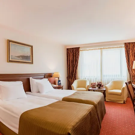 Crystal Palace Boutique Hotell 4*