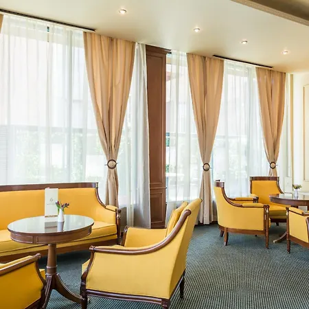 Crystal Palace Boutique Hotell 4*