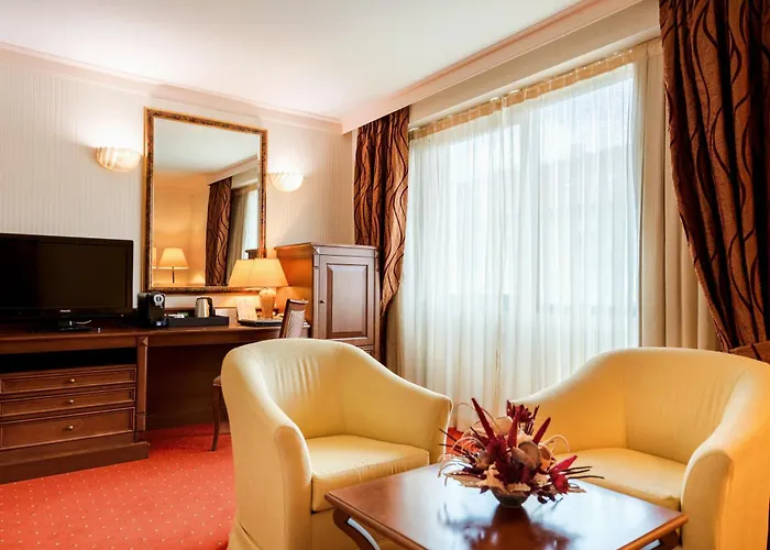 酒店 水晶宫精品酒店 4*