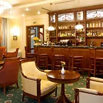 Hotel Crystal Palace Boutique 4*
