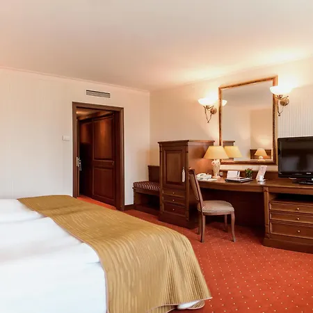 Ξενοδοχείο Crystal Palace Boutique 4*