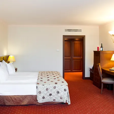 Hotel Crystal Palace Boutique 4*