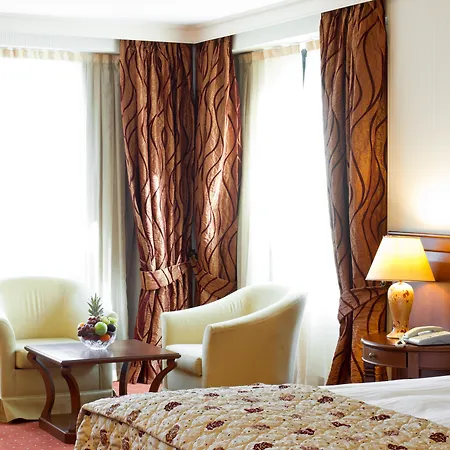 Hotel Crystal Palace Boutique 4*