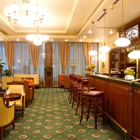 クリスタル パレス ブティック ソフィア