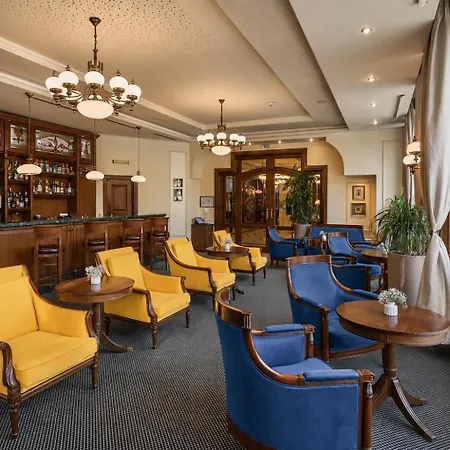 Hotel Crystal Palace Boutique 4*