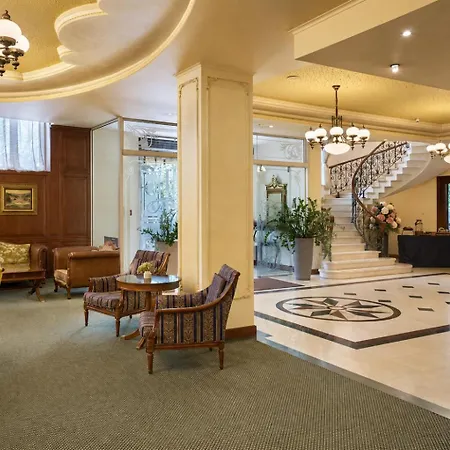 Hotel Crystal Palace Boutique 4*