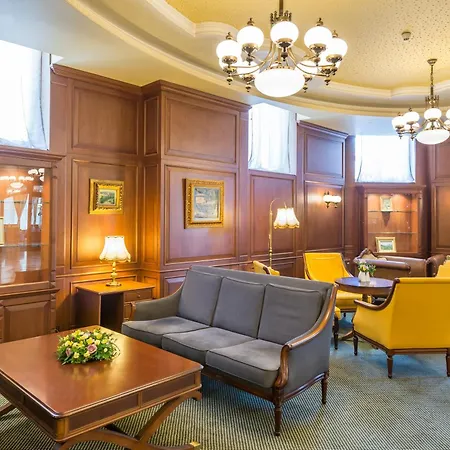 Crystal Palace Boutique Hotel