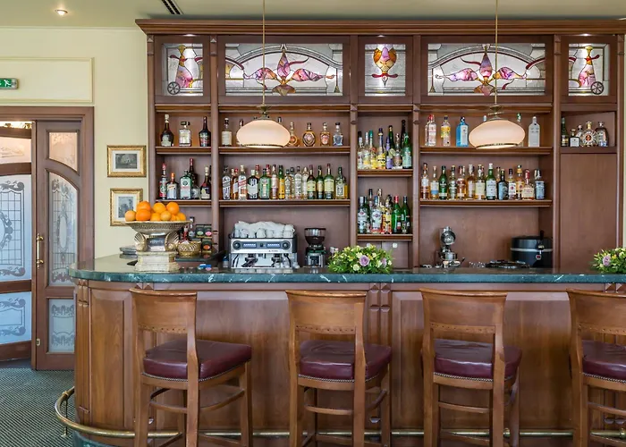 бутик кристал палас София