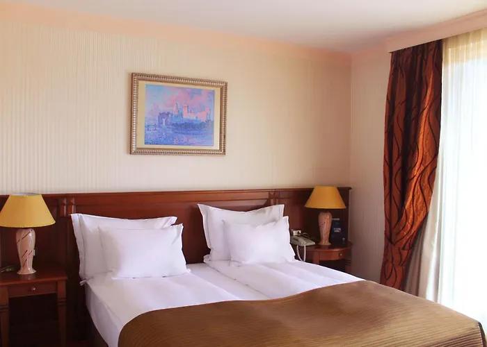 Хотел бутик кристал палас 4*