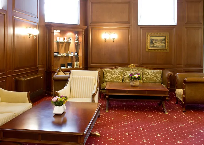 бутик кристал палас София