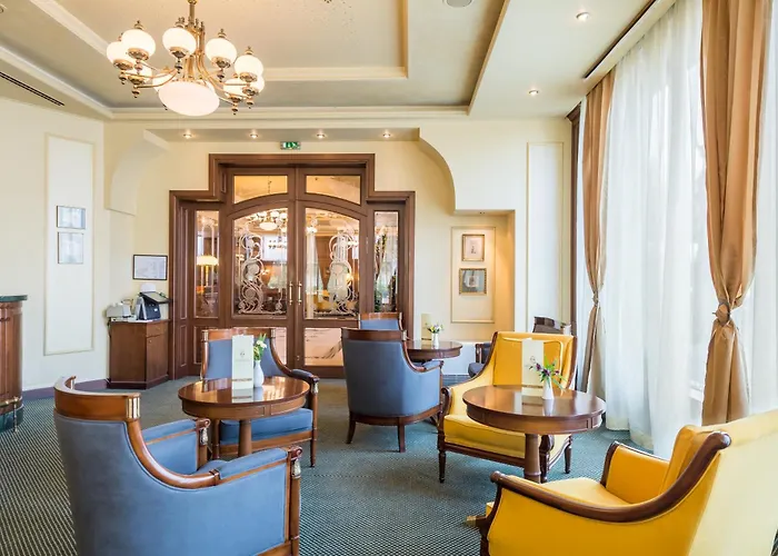 Crystal Palace Boutique Hotel