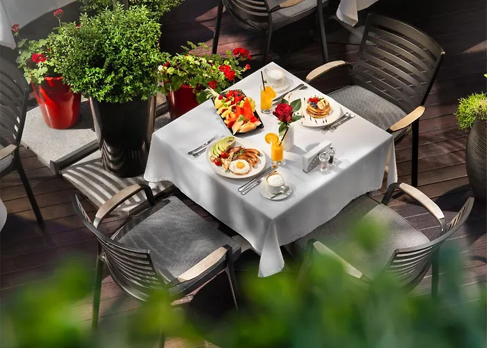 Crystal Palace Boutique Hotel