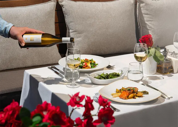 Hotel Crystal Palace Boutique 4*