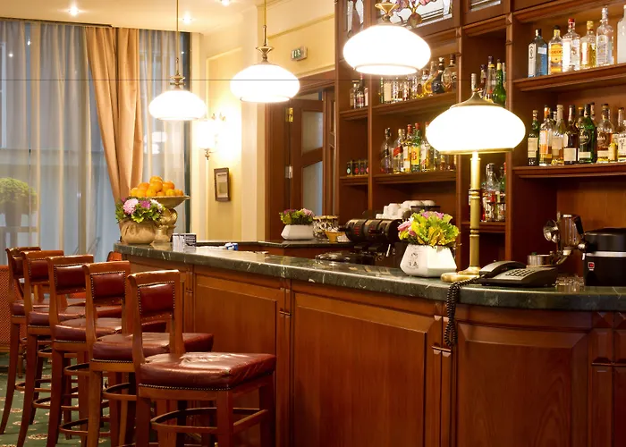 Hotel Crystal Palace Boutique 4*